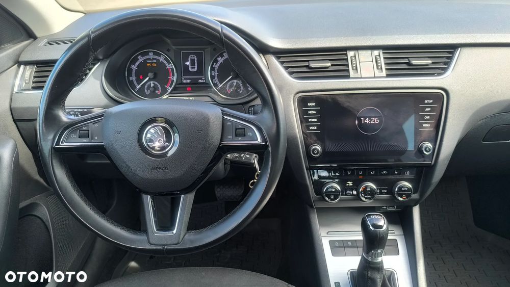 Skoda Octavia 1.5 TSI ACT Style DSG - 18