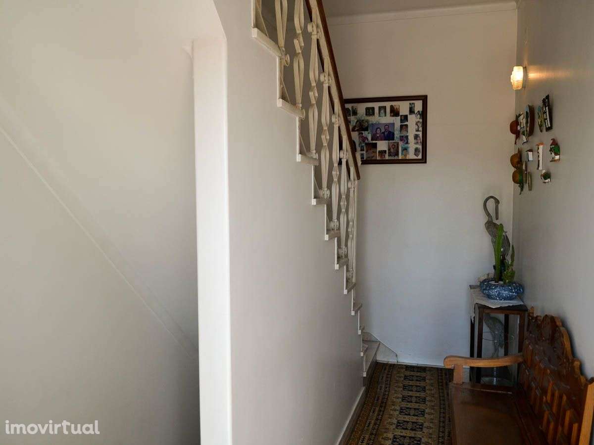 Moradia T2, com Restaurante - Grande imagem: 2/30