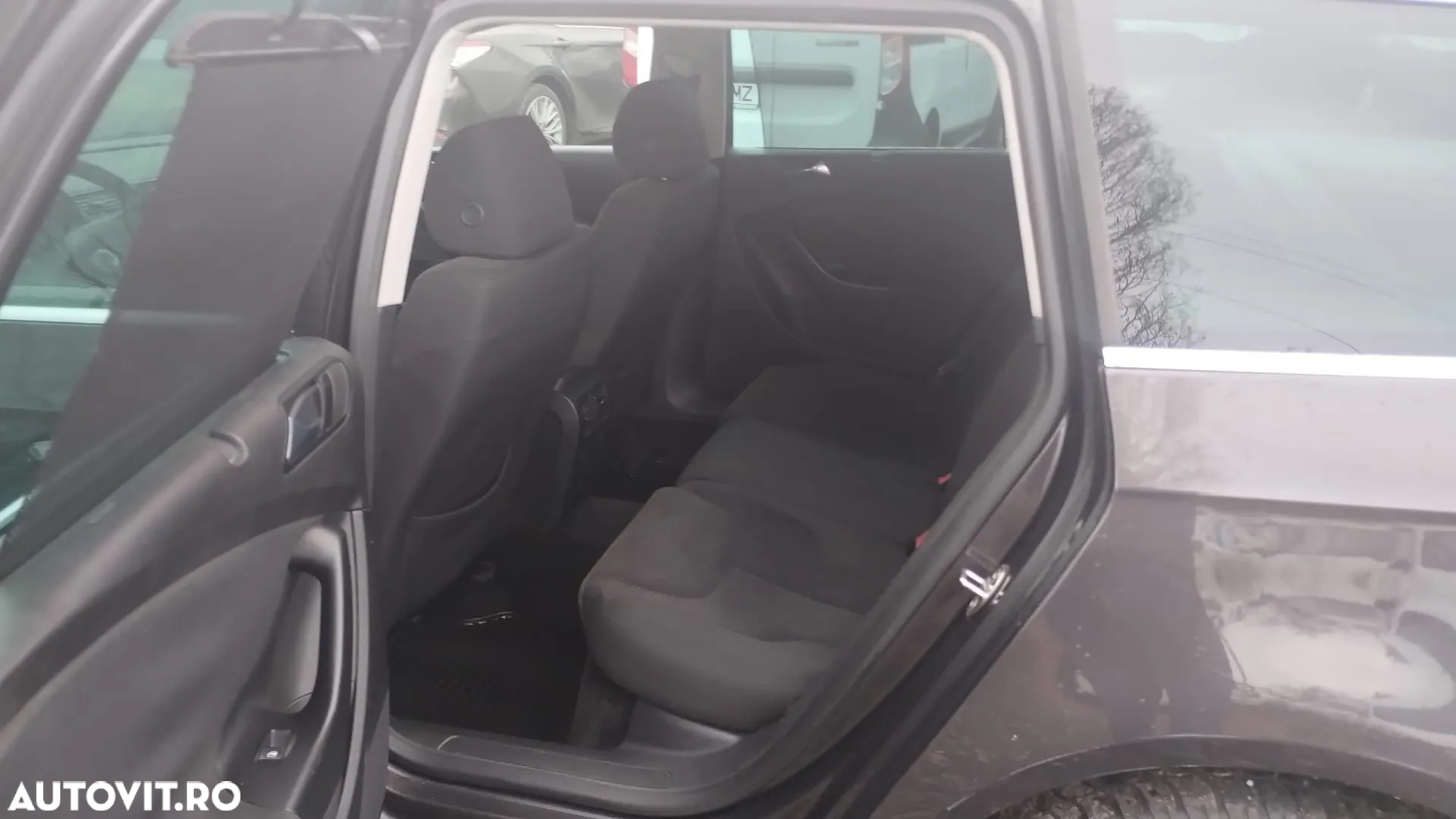 Volkswagen Passat Variant 2.0 TDI Comfortline - 8