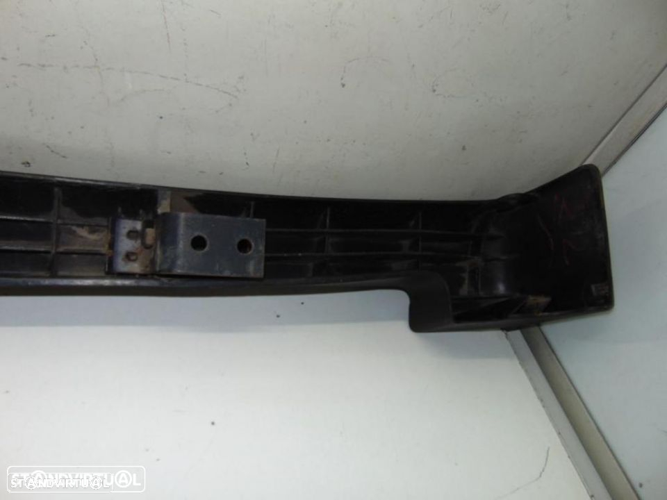 Peugeot 505 carrinha 1º modelo pára-choques - 6