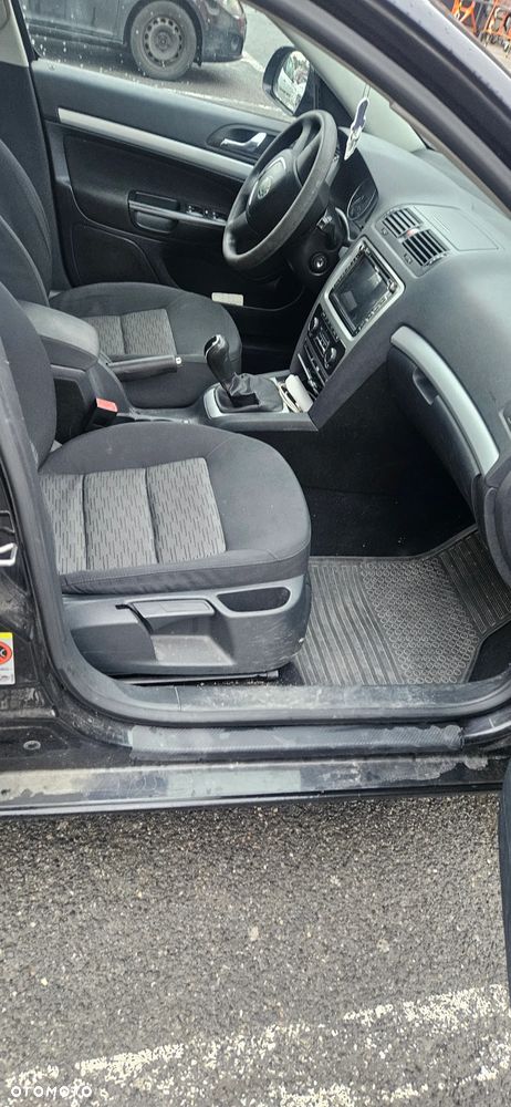 Skoda Octavia 1.4 TSI Ambiente - 9