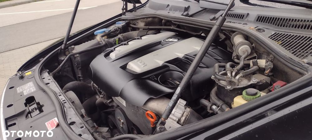 Volkswagen Touareg 3.0 V6 TDI DPF Automatik - 27