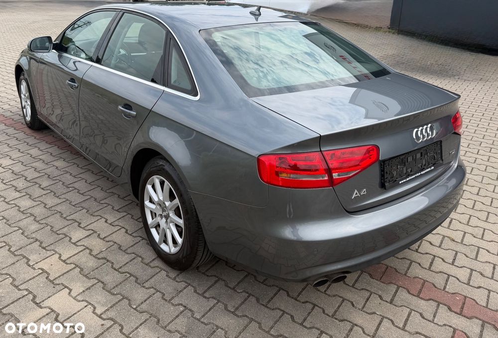 Audi A4 Limousine 2.0 TDI DPF multitronic Attraction - 9