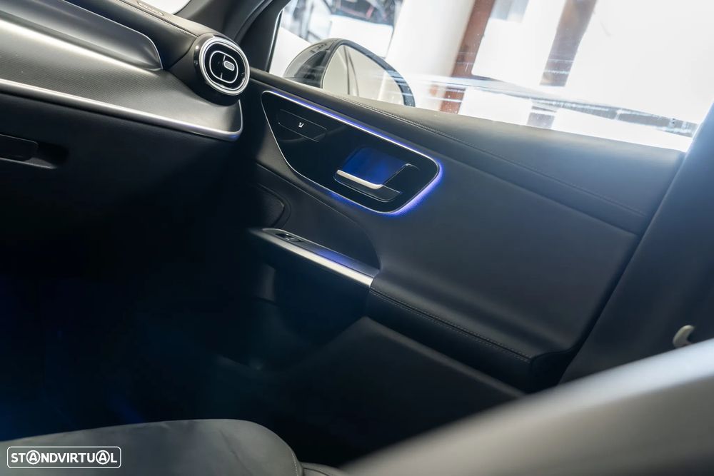 Mercedes-Benz GLC 300 e 4Matic - 26