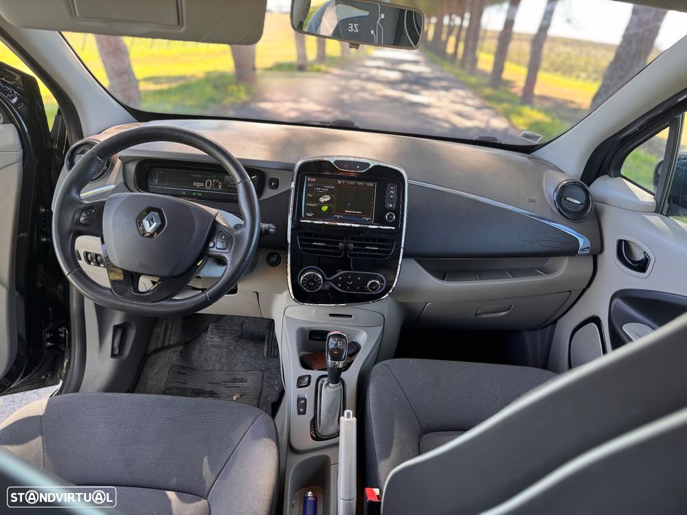 Renault Zoe (c/ Bateria) Life 40 Carga Rápida - 9