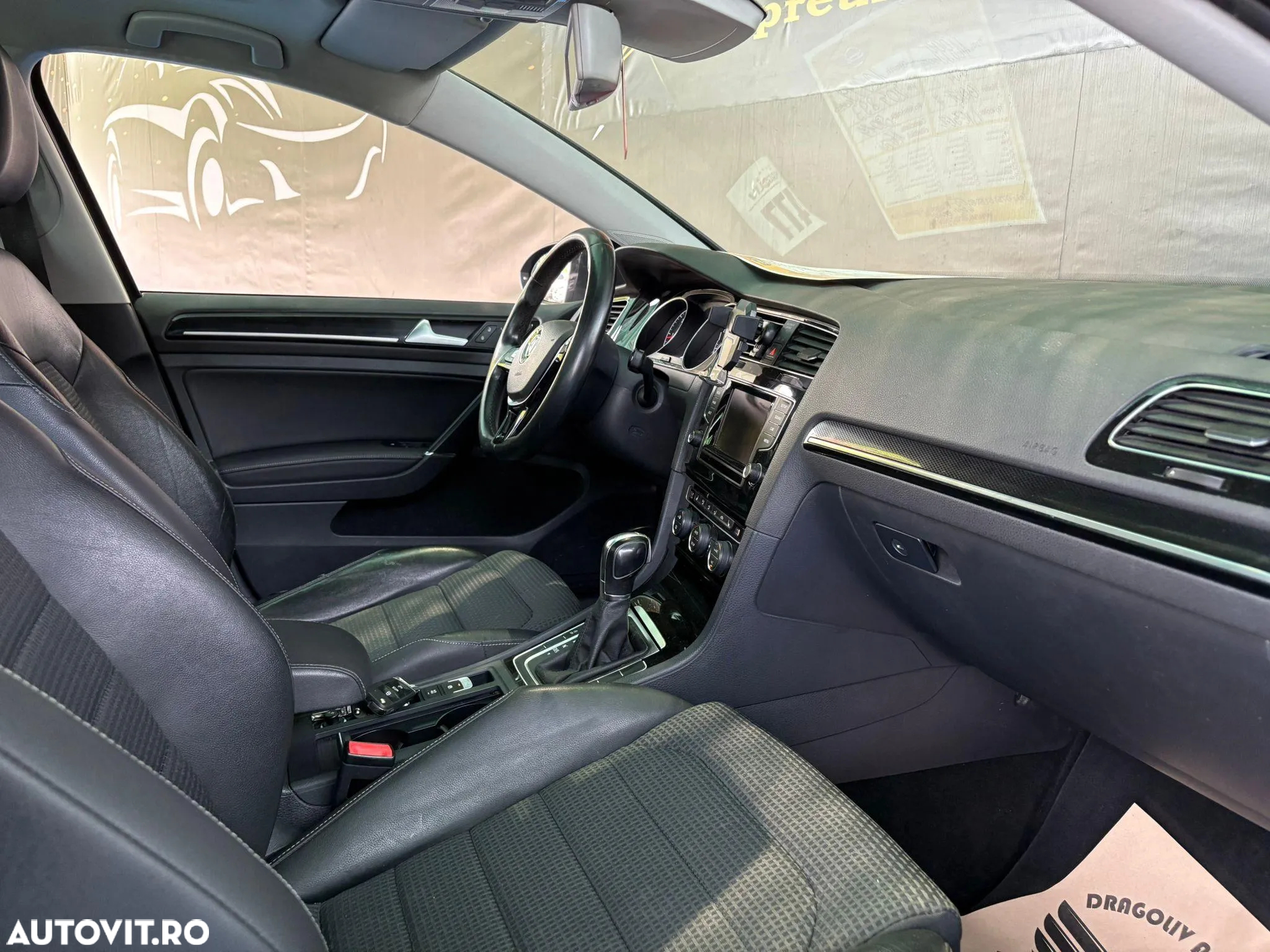Volkswagen Golf Variant 1.6 TDI DPF DSG Exclusive - 7