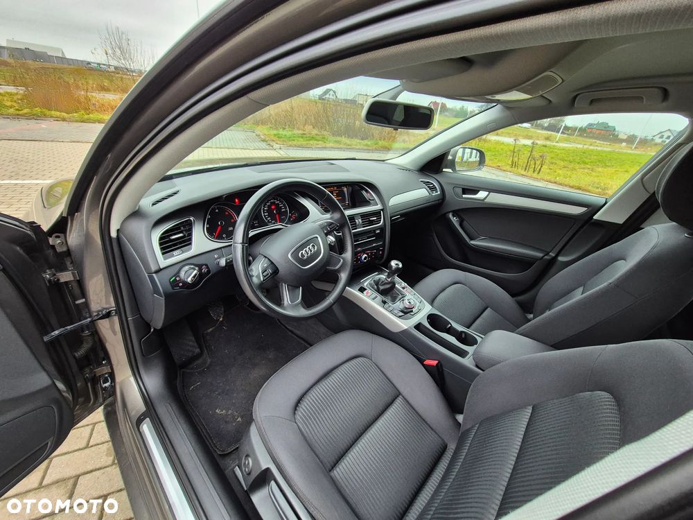 Audi A4 Avant 2.0 TDI e DPF Ambiente - 26