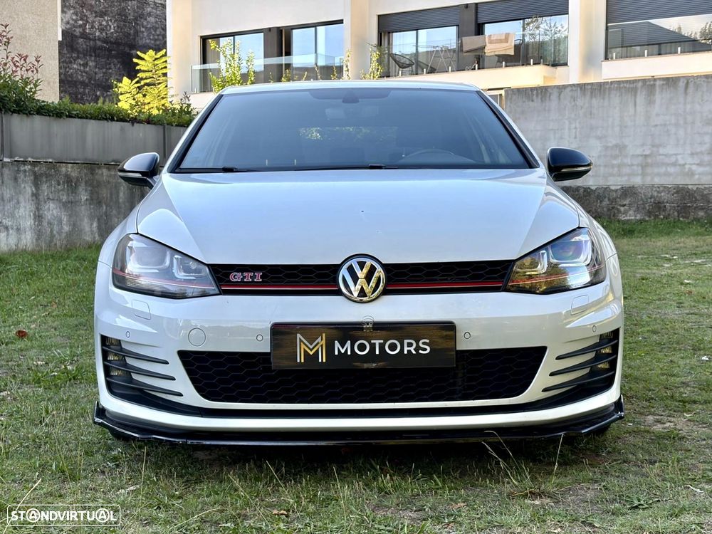 VW Golf 2.0 TSi GTi Performance - 3