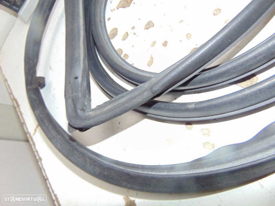 Mercedes ml jipe w163 2000 borrachas das portas e da mala - 10