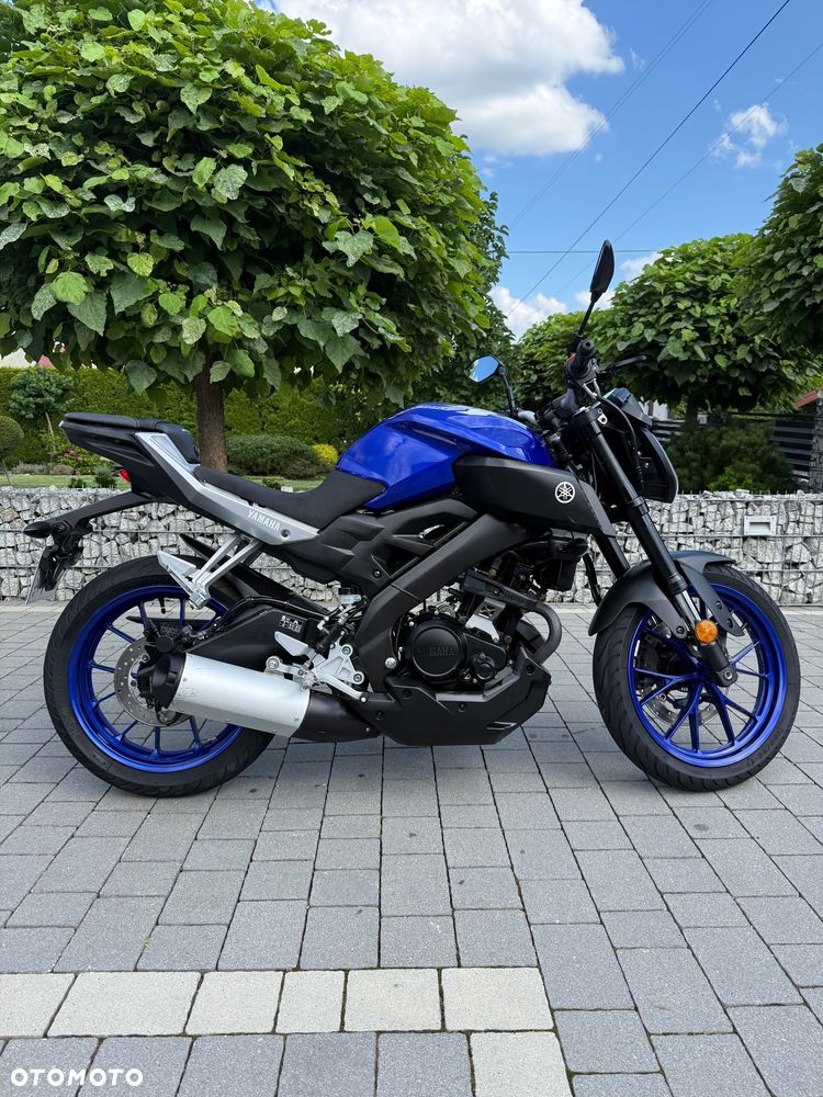 Yamaha MT - 4