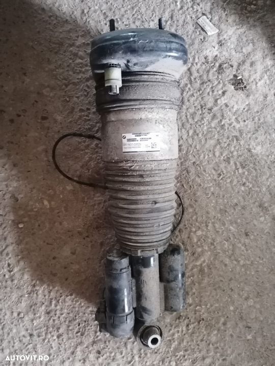 Perne aer cu amortizor spate bmw seria 5 g30, g31 2017 756882823(4)07