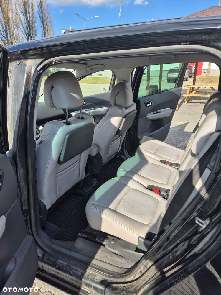 Peugeot 5008 1.6 Access 7os - 5