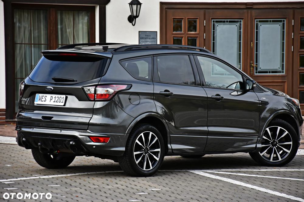 Ford Kuga 2.0 TDCi 4x2 ST-Line - 24