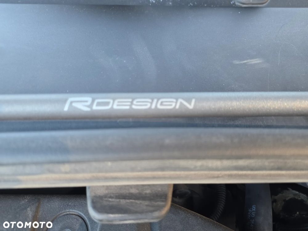 Volvo S60 T6 AWD Geartronic RDesign - 37