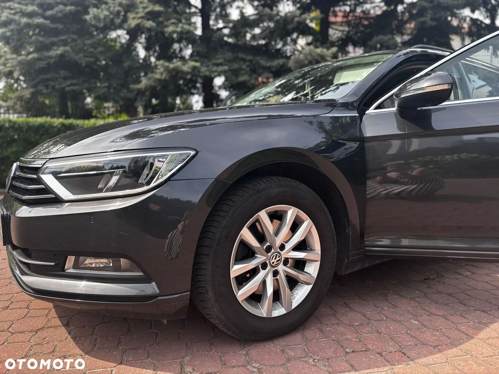 Volkswagen Passat - 3