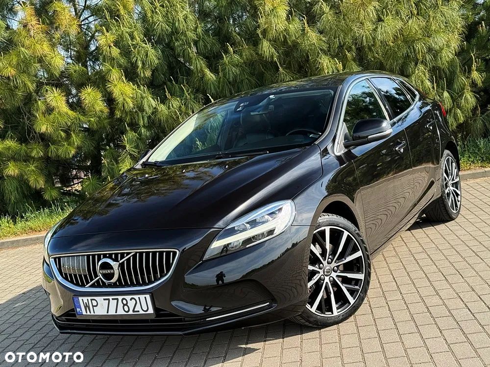 Volvo V40 D2 Geartronic Inscription - 1