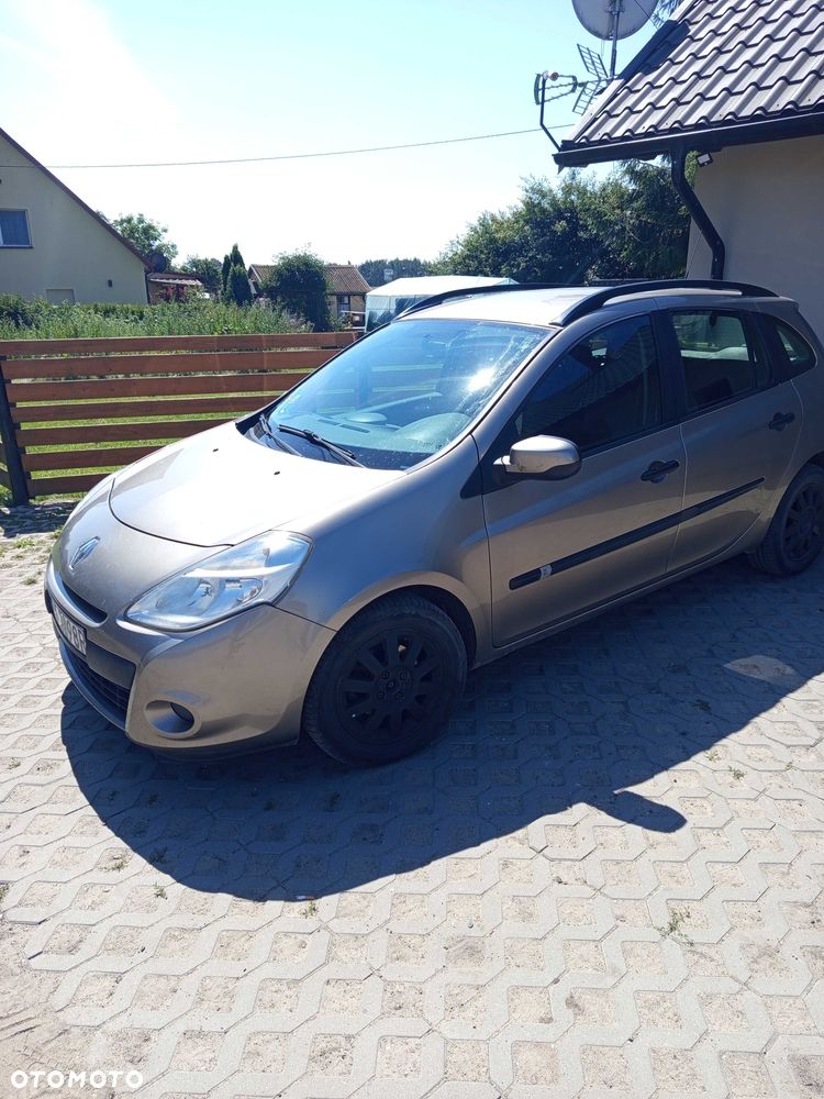 Renault Clio - 2