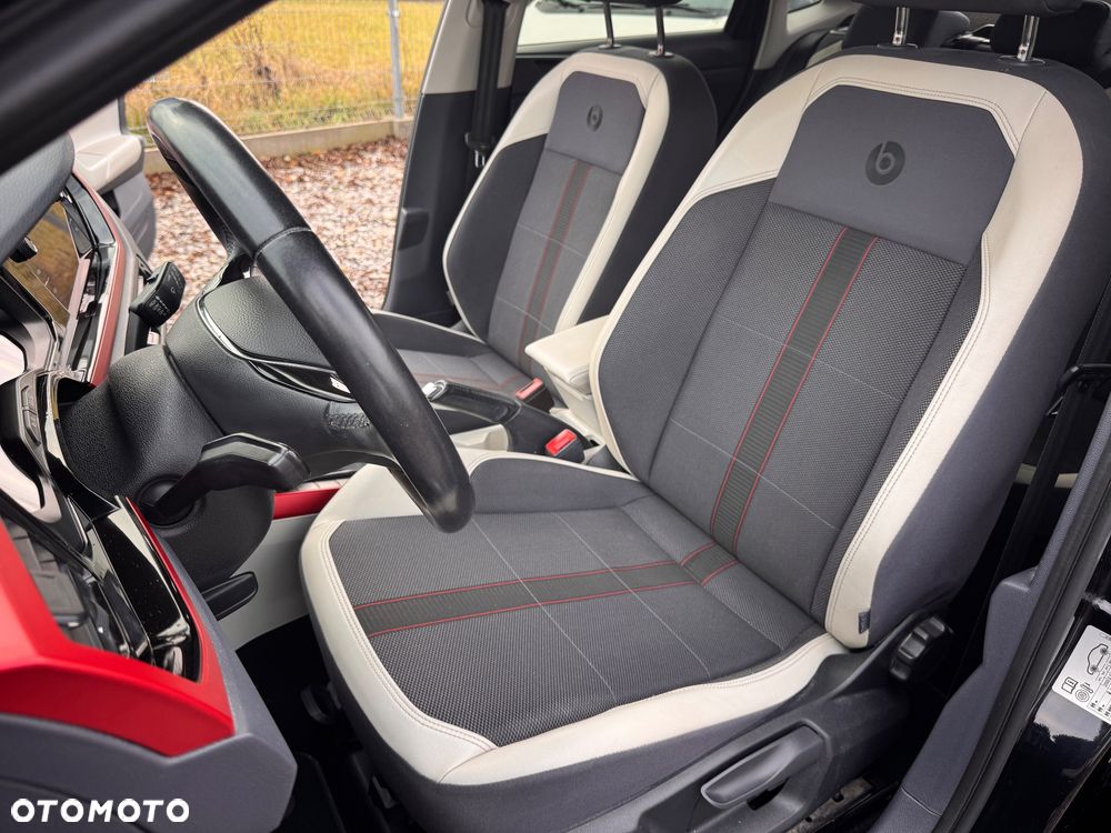 Volkswagen Polo - 28