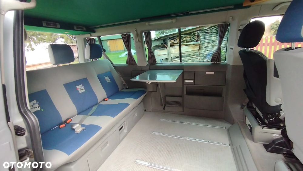Volkswagen Multivan TDI - 21