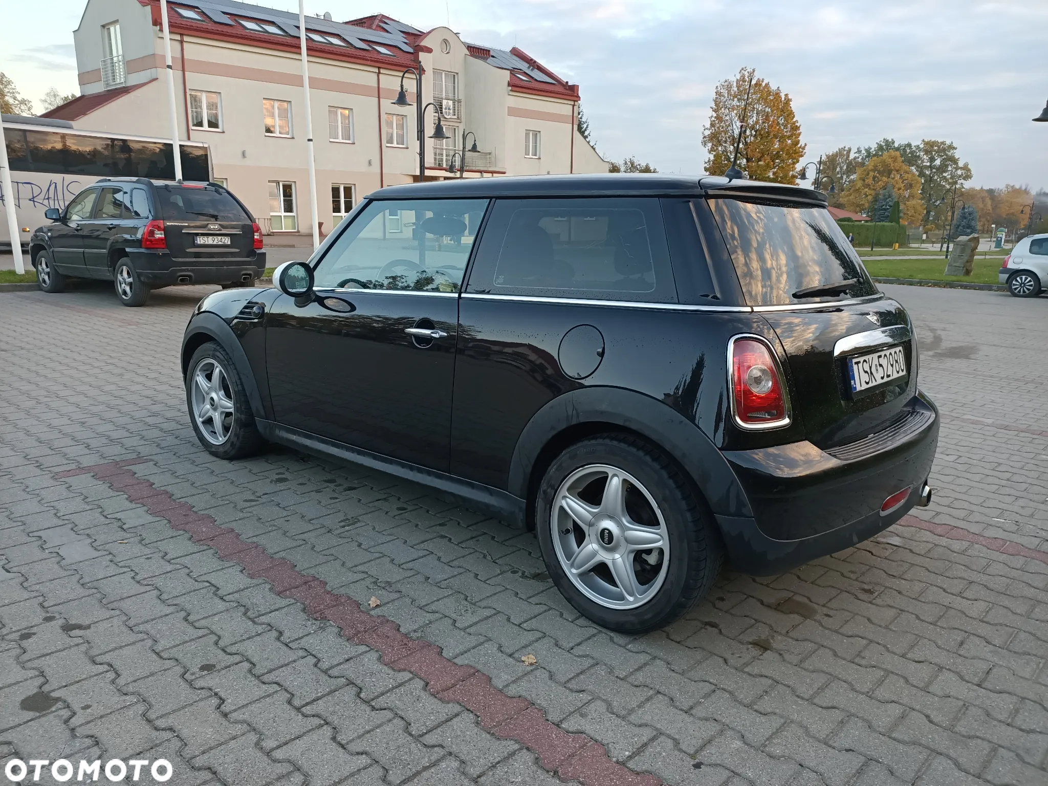 MINI ONE Standard - 7