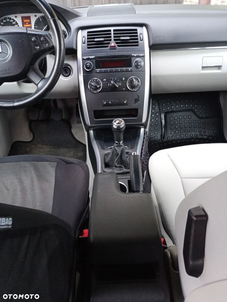 Mercedes-Benz Klasa B - 15