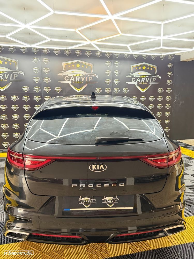 Kia ProCeed - 4