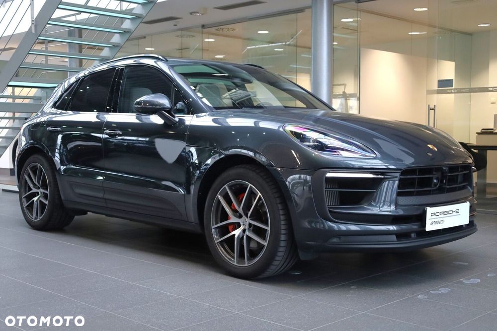 Porsche Macan - 2