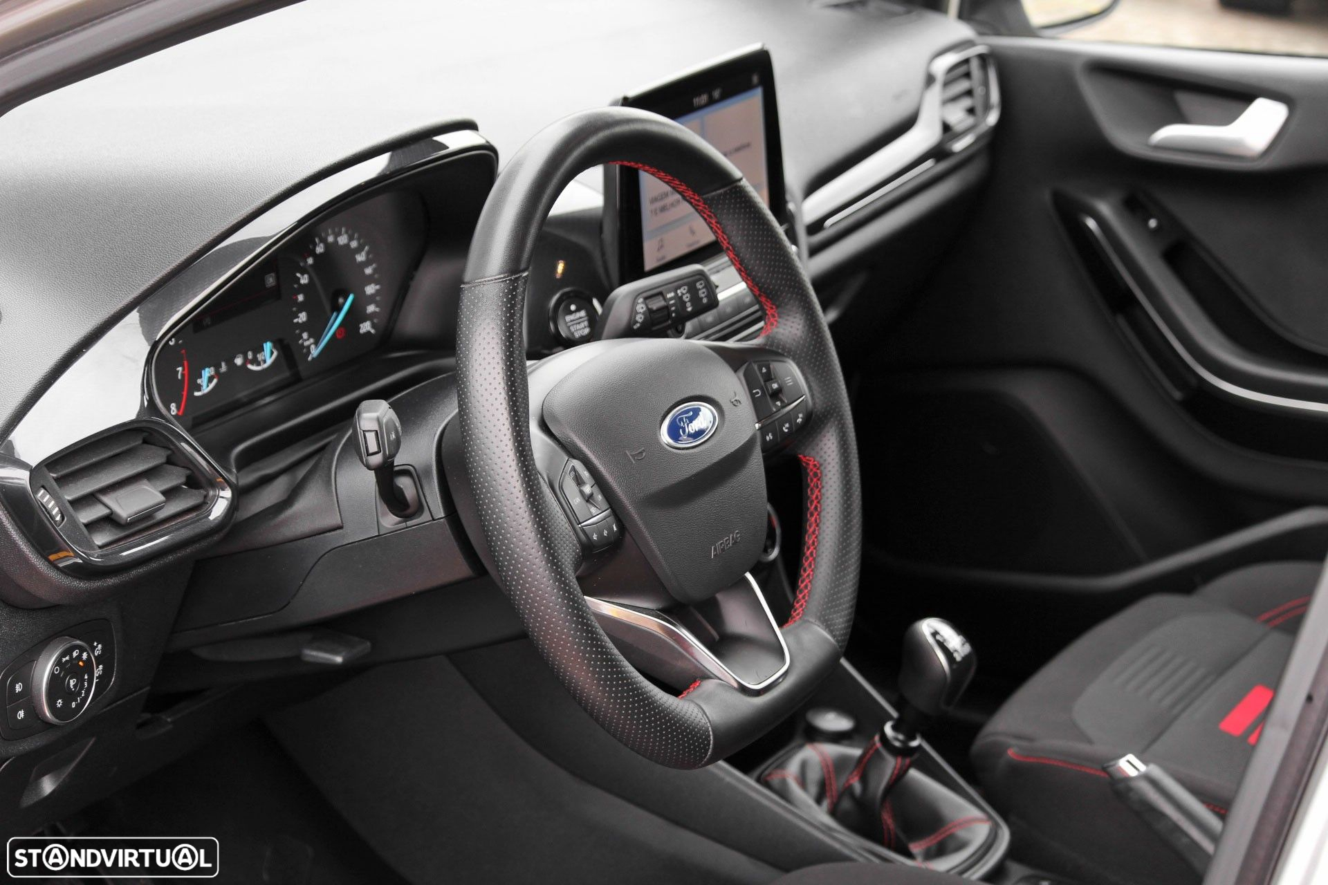 Ford Fiesta 1.0 EcoBoost MHEV ST-Line - 8