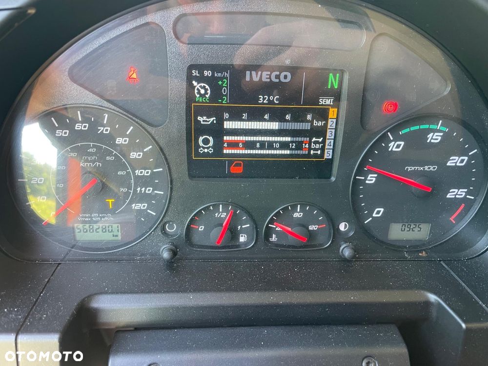 Iveco STRALIS 460 CNG - 4