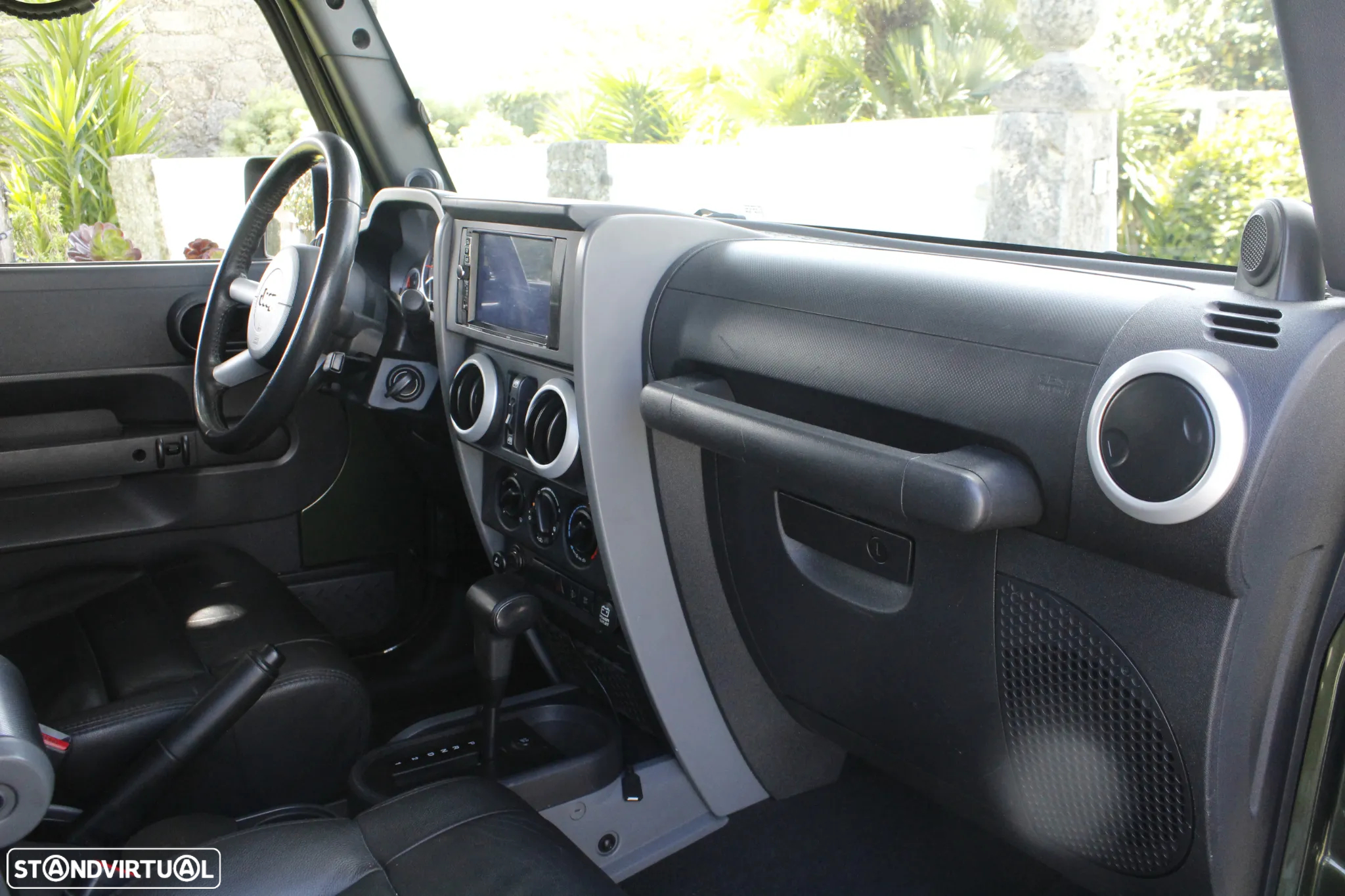Jeep Wrangler Unlimited 2.8 CRD ATX Sahara - 21