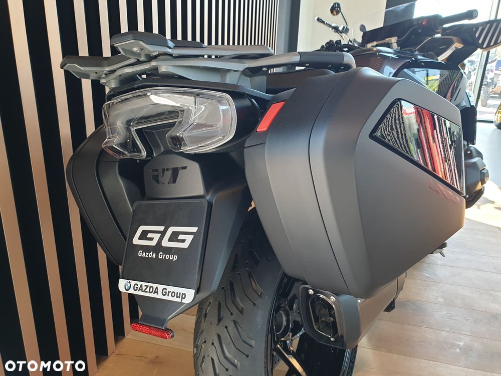 BMW R - 6