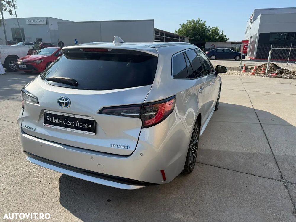 Toyota Corolla - 9