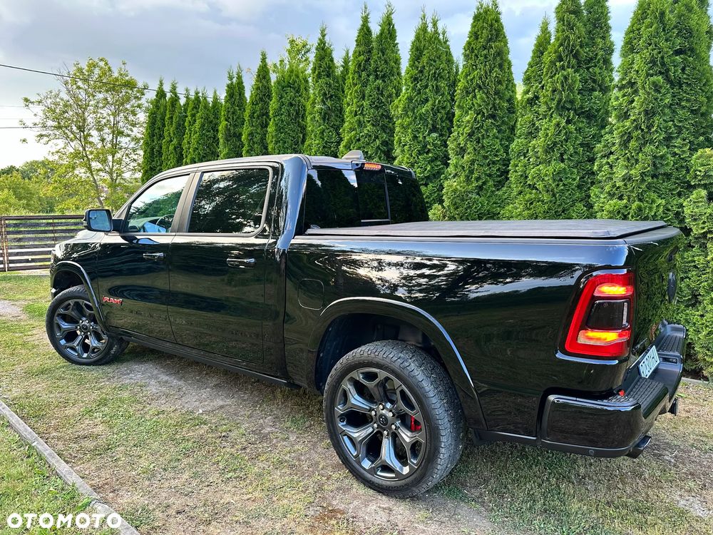 RAM 1500 Crew Cab Shortbed Limited - 12