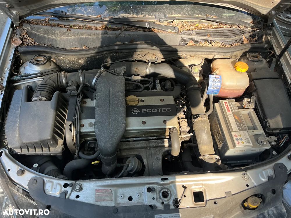 Dezmembrez Opel Astra H hatchback 2.0 benzina Z20LEL 125KW 2005 gri argintiu Z157 - 6