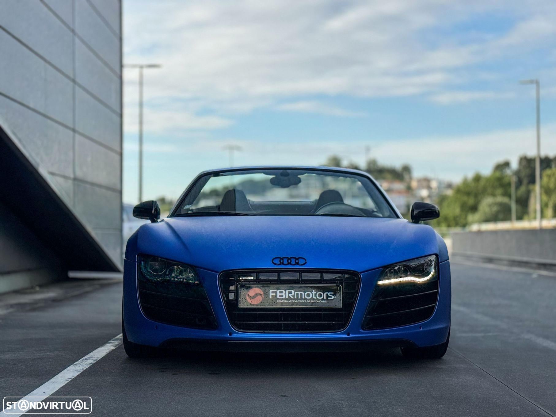 Audi R8 Spyder 5.2 FSi V10 quattro R-tronic - 10