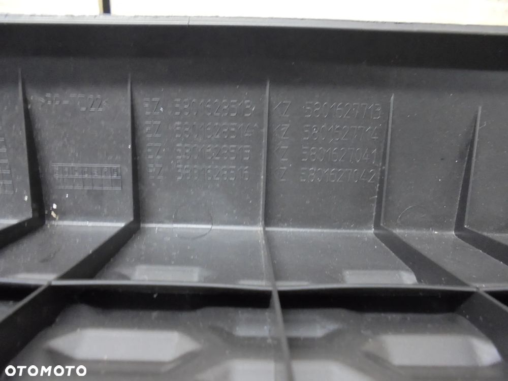 STOPIEŃ TYLNY NAKŁADKA ZDERZAKA TYŁ IVECO DAILY 2014> 5801628513 - 2