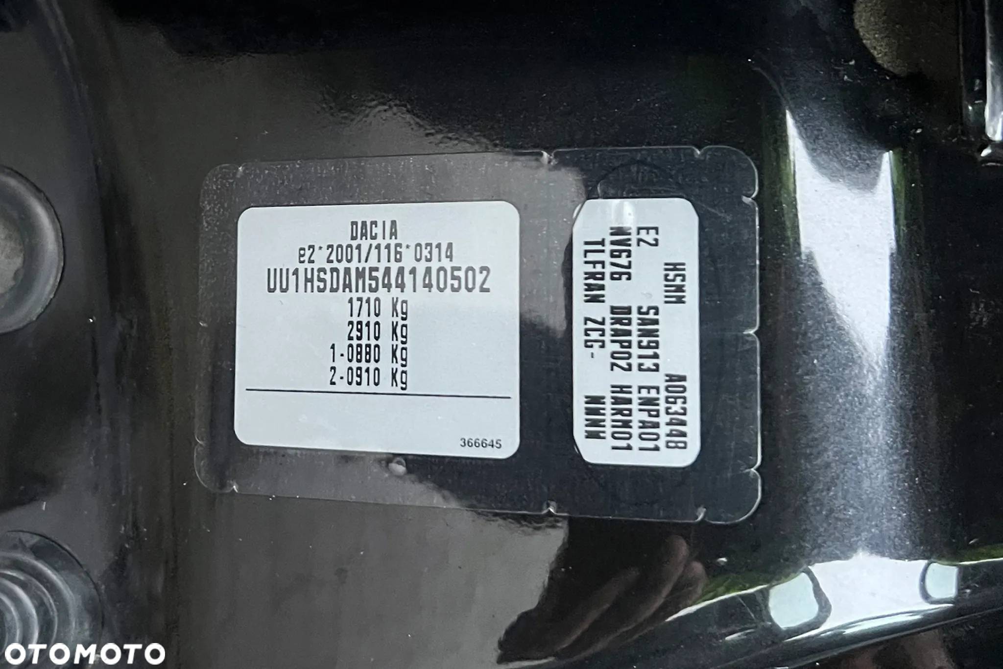 Dacia Duster 1.6 - 33