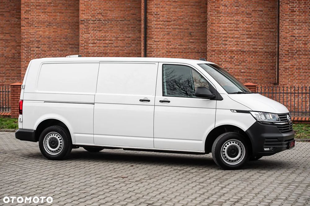 Volkswagen Transporter - 8