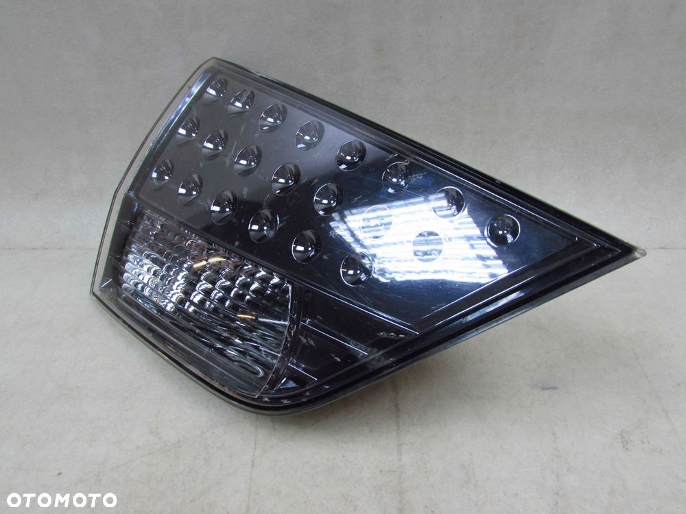 MITSUBISHI OUTLANDER II LIFT 06-12 LAMPA TYL LEWA LED W KLAPE 1146-356L - 2
