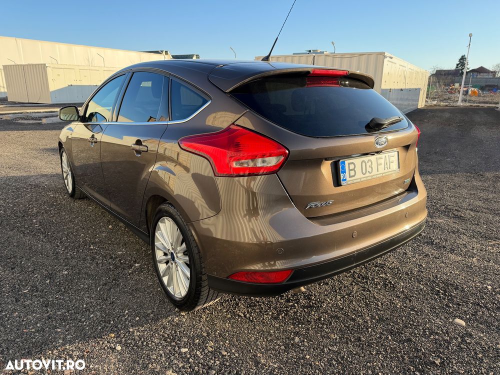 Ford Focus 1.0 EcoBoost Titanium - 5