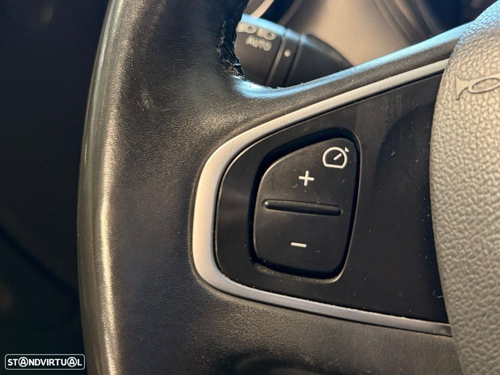 Renault Captur 0.9 TCE Exclusive - 23