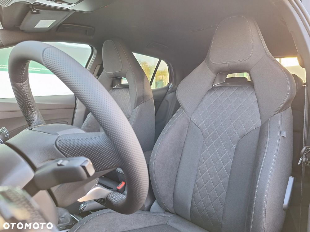 Skoda Fabia 1.5 TSI Monte Carlo DSG - 11