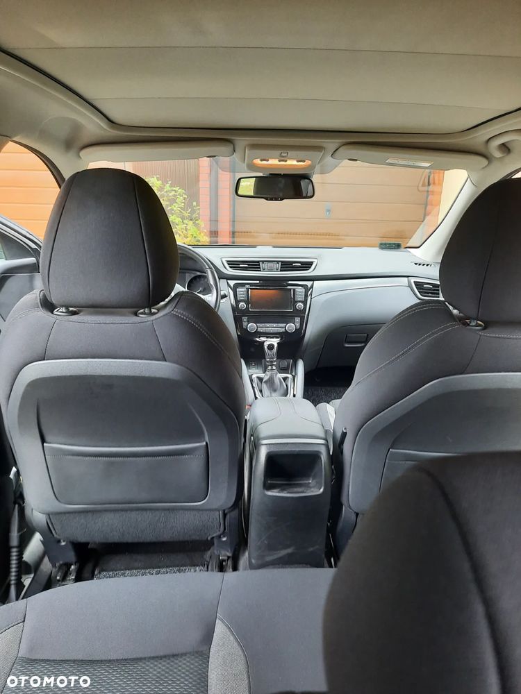 Nissan Qashqai 1.3 DIG-T N-CONNECTA - 21