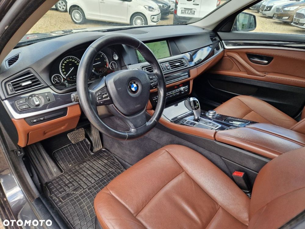 BMW Seria 5 520d Luxury Line - 6