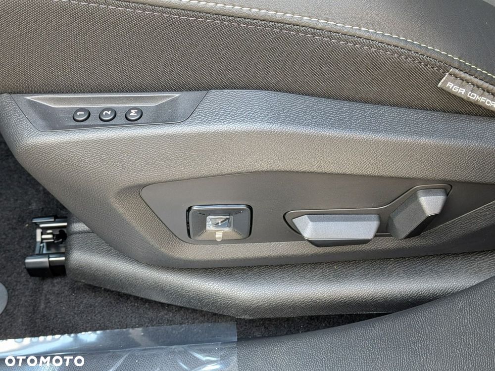 Peugeot 3008 225 e-DSC7 GT EXCLUSIVE - 18