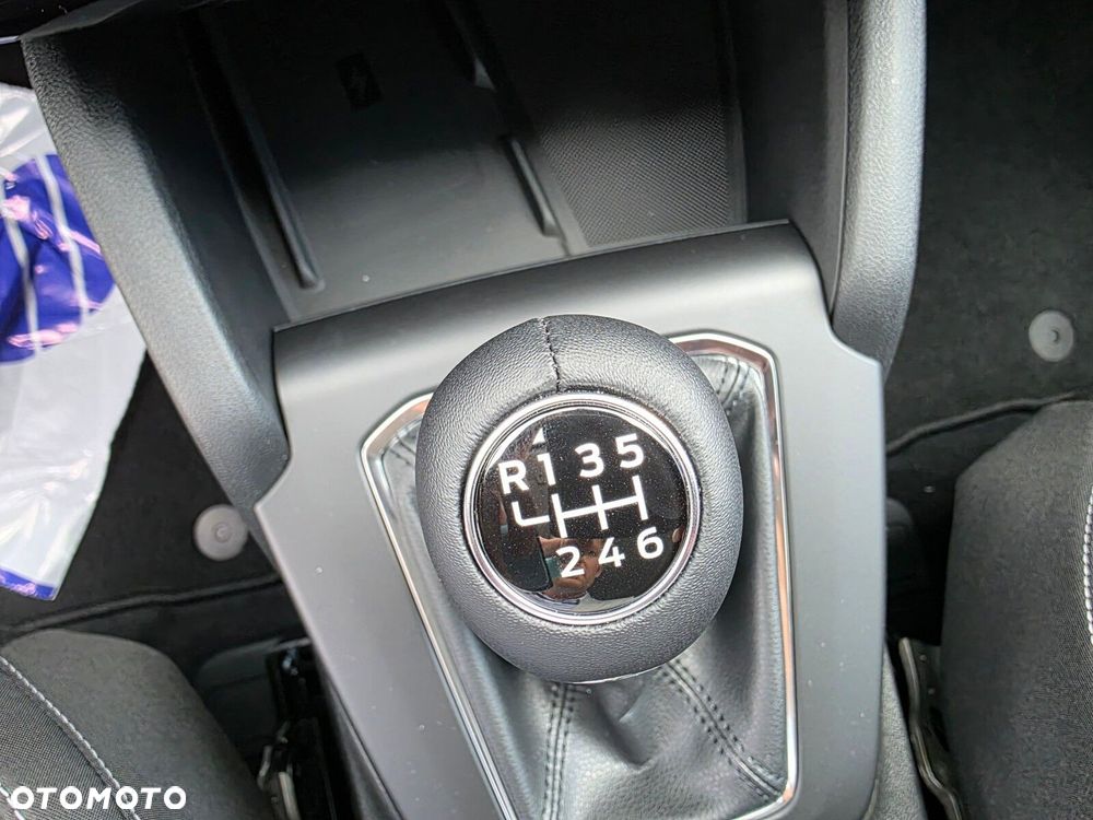 Ford Kuga - 26
