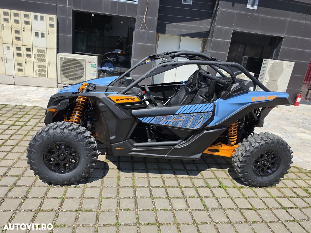 Can-Am DS - 8