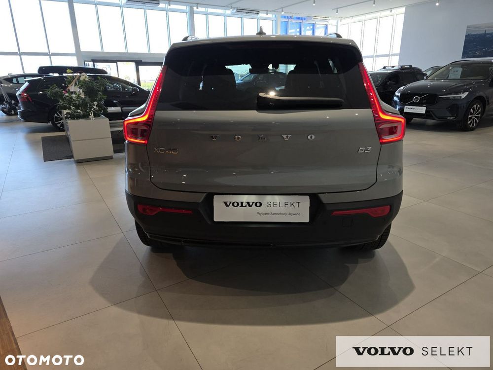 Volvo XC 40 - 8