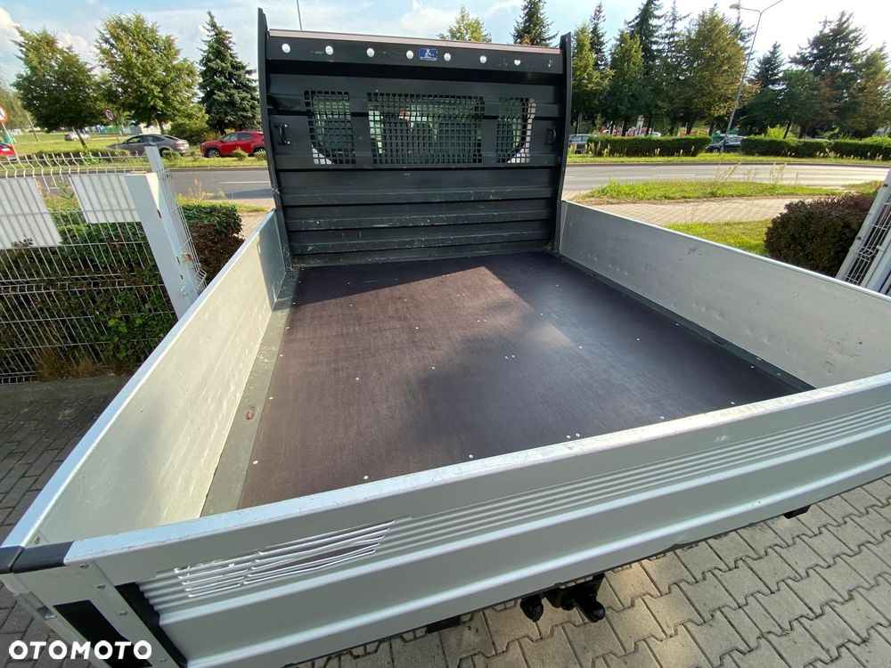 Ford TRANSIT 2,2 TDCI 155KM DOKA SKRZYNIA 4x4 napęd na 4 koła - 26