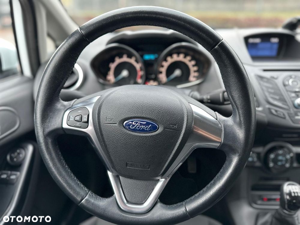 Ford Fiesta 1.25 Celebration - 15
